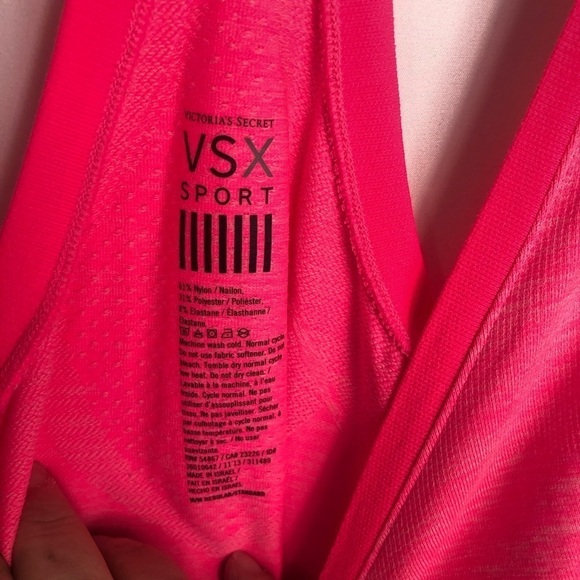 VICTORIAS SECRET | VSX Sport Racerback Tank 462 - Picture 2 of 3